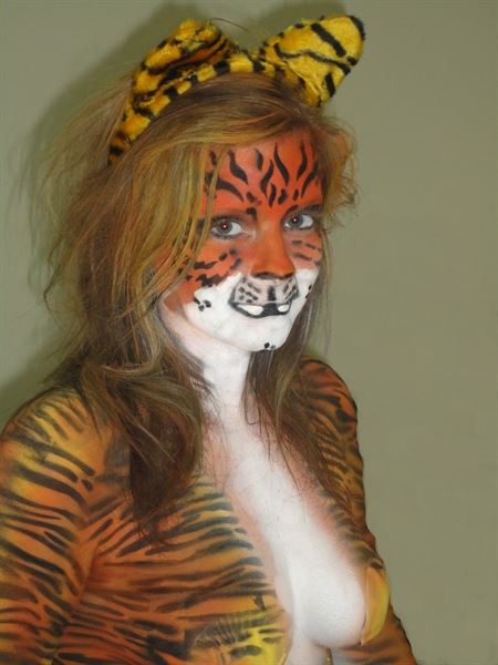 Airbrush Face/Body Painting & Water Zorb Balls