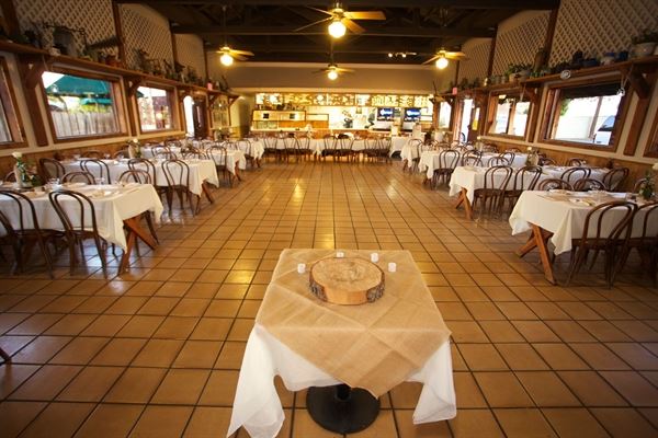 Tony's Subs and Pizza on Aviation