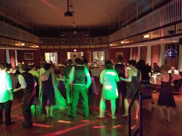 MOONLIGHT ENTERTAINMENT, IL.