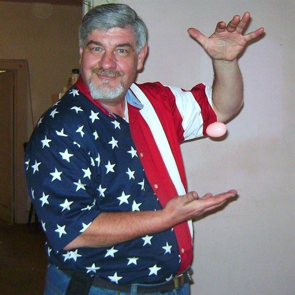 Uncle Sam's Magic & Balloon Show