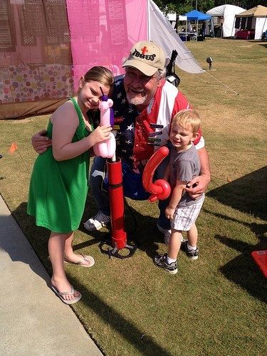 Uncle Sam's Magic & Balloon Show