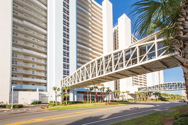 Majestic Beach Resort