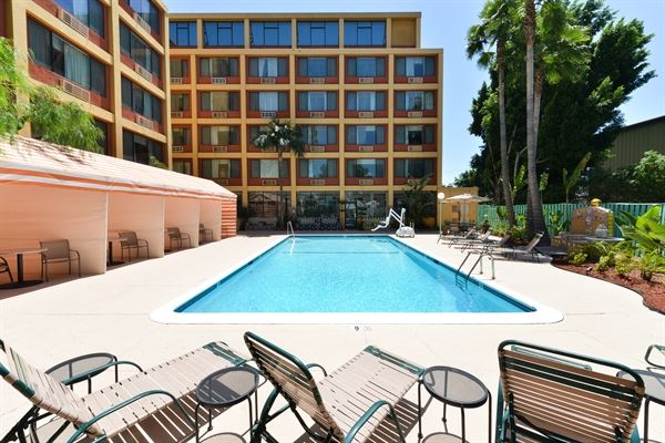 Quality Inn & Suites