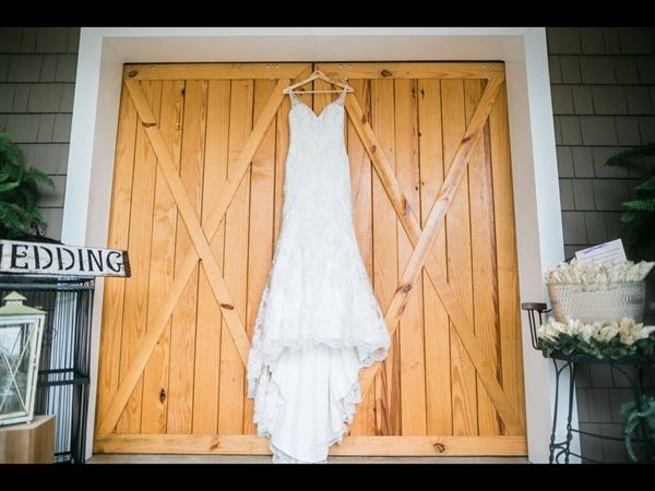 Faulkner Lake Orchard Wedding and Event Center, LLC