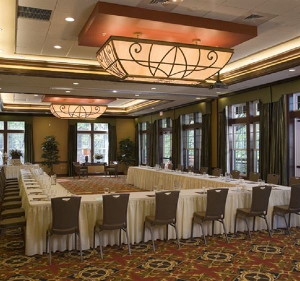 Riverstone Resort & Spa