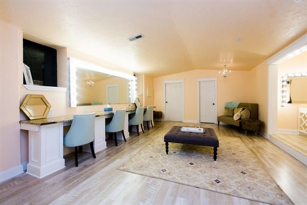 The Grand Canadian Theater