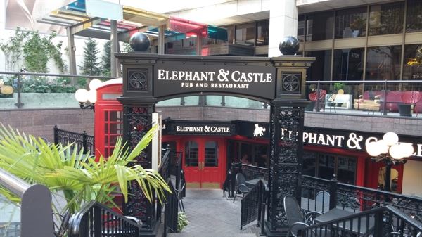 Elephant & Castle Pub and Restaurant
