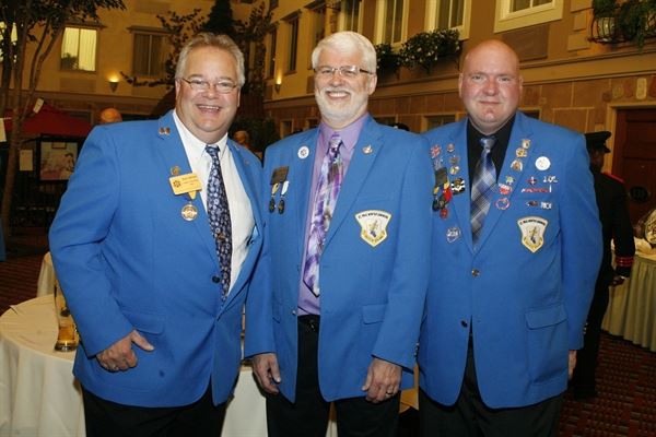 LOU THE PHOTO GUY LLC