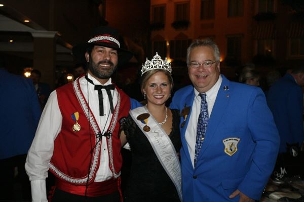 LOU THE PHOTO GUY LLC