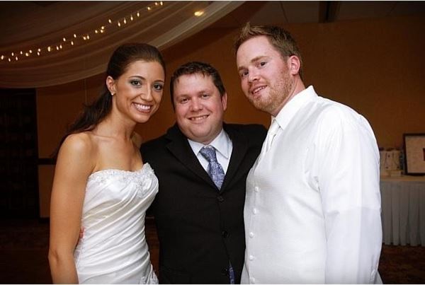 2 The Maxx Entertainment