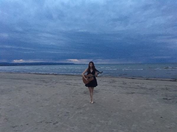 Courtney Bowles Music