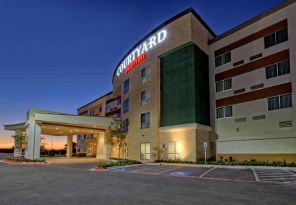 Courtyard San Marcos