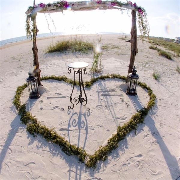 Beach Beginnings Weddings & Events