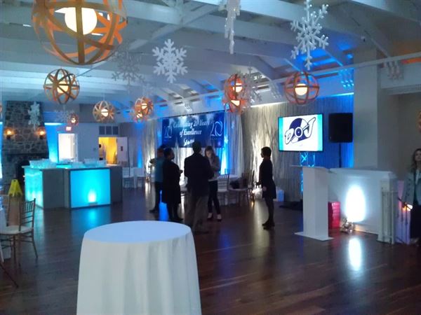 DJ S&L Vast Technologies