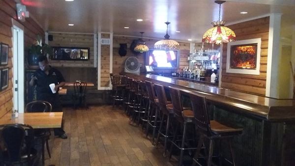 Pittypat's Porch Restaurant