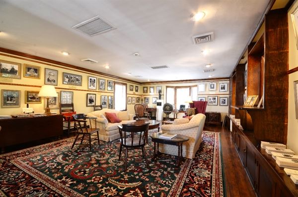 Weymouth Center For Arts & Humanities