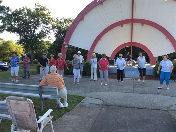 Dinner & Dance Music by John Lolli