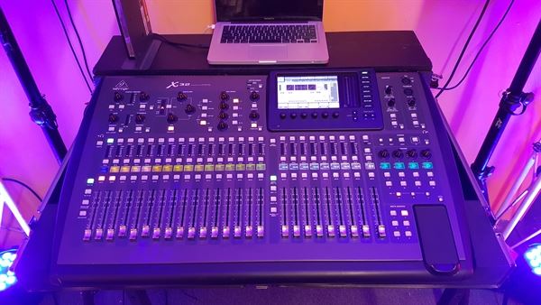 Ultimate Sound And Lighting