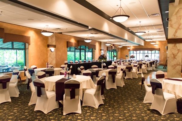 Waterfront Banquets