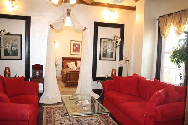 Thee Matriarch Bed & Breakfast, Meeting and Special Events Venue