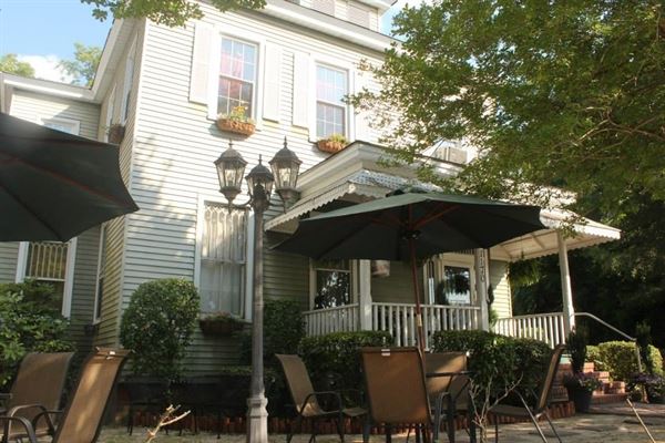 Thee Matriarch Bed & Breakfast, Meeting and Special Events Venue