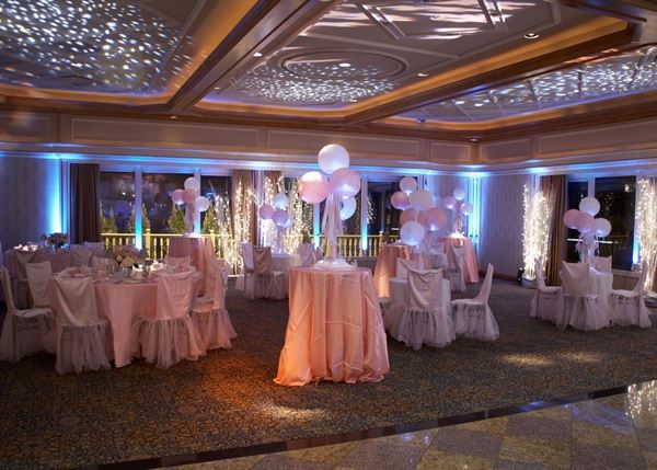 The Waters Edge at Giovanni's