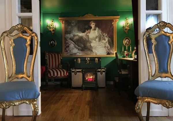 The Love Shack - A Little Palace in Brooklyn