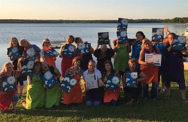 Gallery On The Go With Rachel