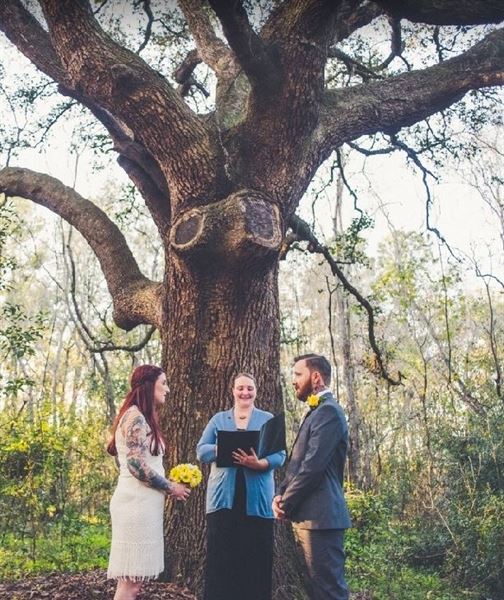 Arwen Freer, Minister