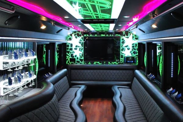 Pittsburgh Limousine Bus