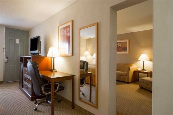 Quality Inn & Suites - Eufaula, AL