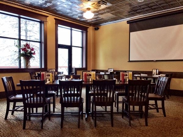 Gold Nugget Tavern & Grille