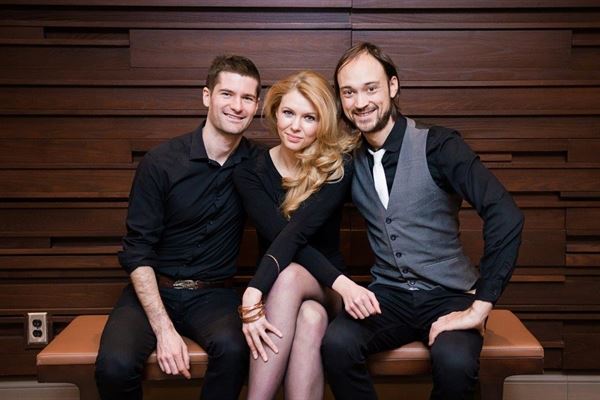 Candice Sand Entertainment INC