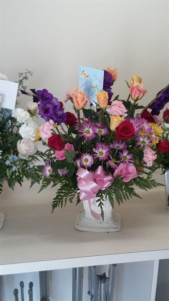 Blooms & Petals Fresh Flowers & Event Concepts