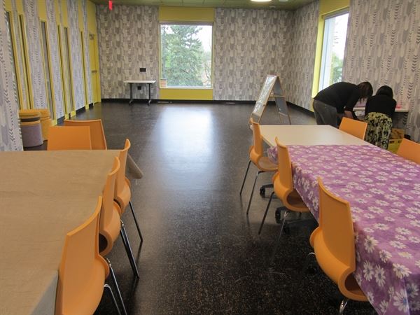 DeKalb Public Library