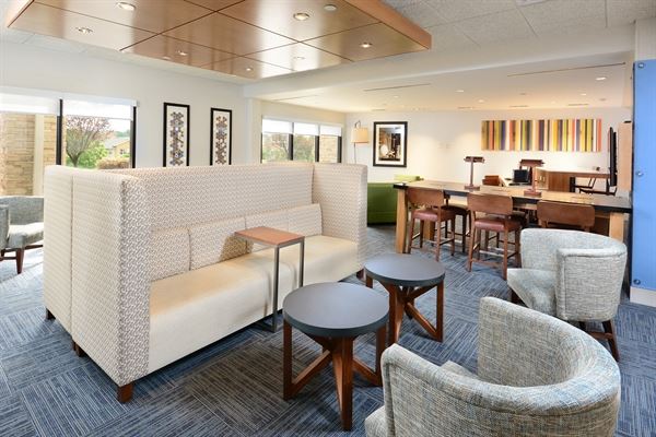 Holiday Inn Express & Suites Research Triangle Park