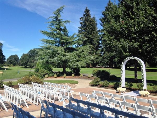 Royal Oaks Country Club