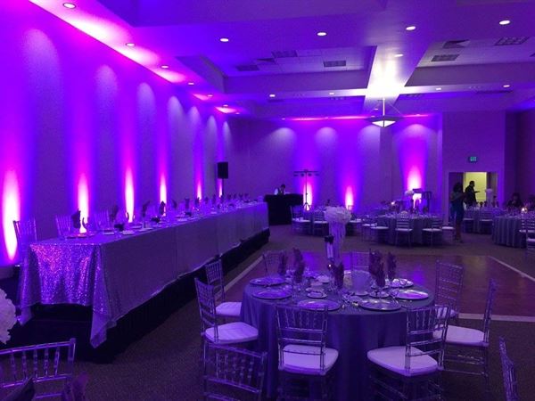 University Plaza Waterfront Hotel