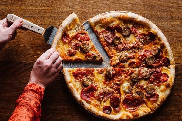 Max's Coal Oven Pizzeria