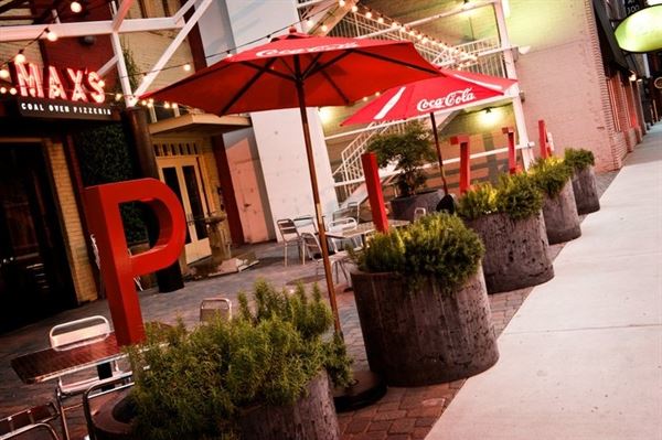 Max's Coal Oven Pizzeria