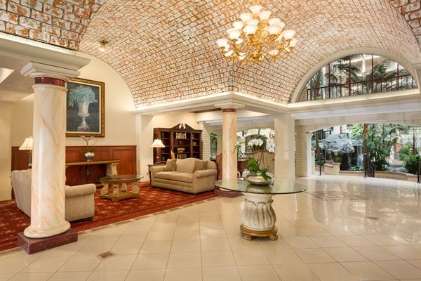 Embassy Suites by Hilton Arcadia-Pasadena Area