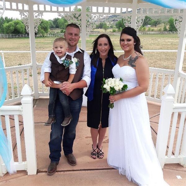 janespersonalizedweddings.com