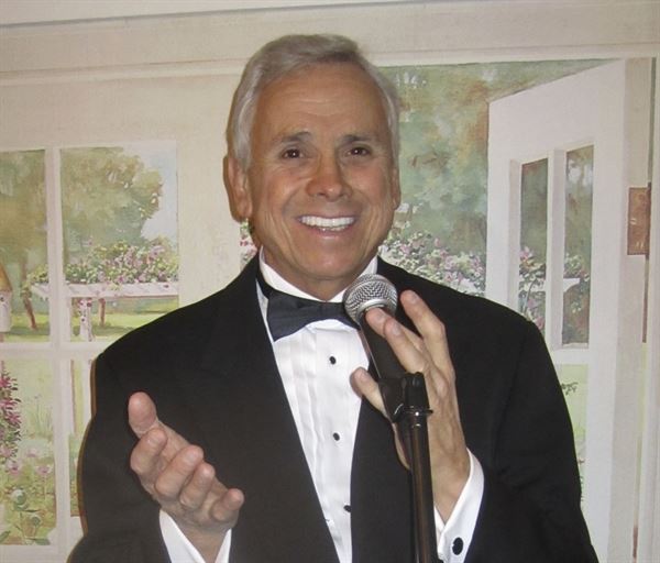 NY Wedding Singer Johnny Cannella