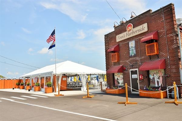 Finn's Harborside