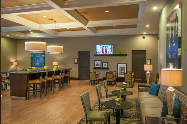Hampton Inn & Suites New Orleans - Elmwood/Clearview Park