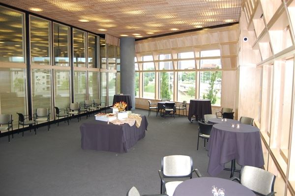 Kansas City Public Library - Plaza