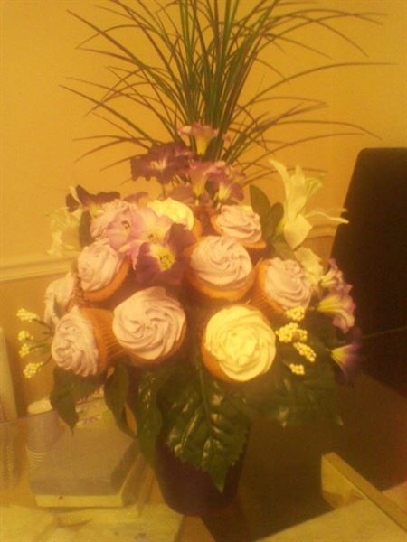 Tracey's Cupcake Bouquets & Displays