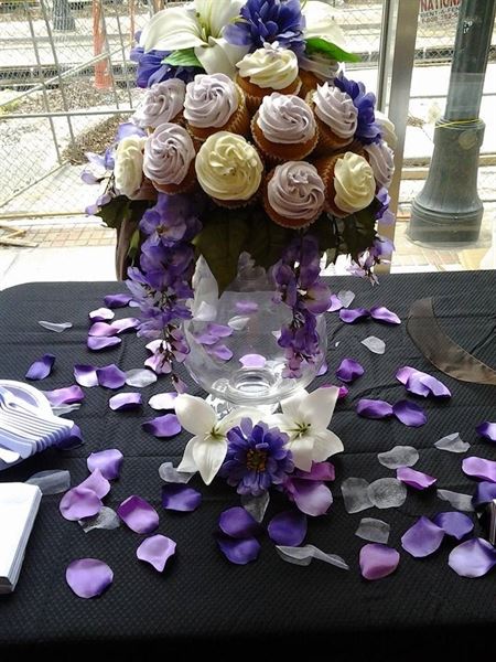 Tracey's Cupcake Bouquets & Displays