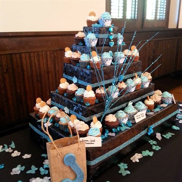 Tracey's Cupcake Bouquets & Displays