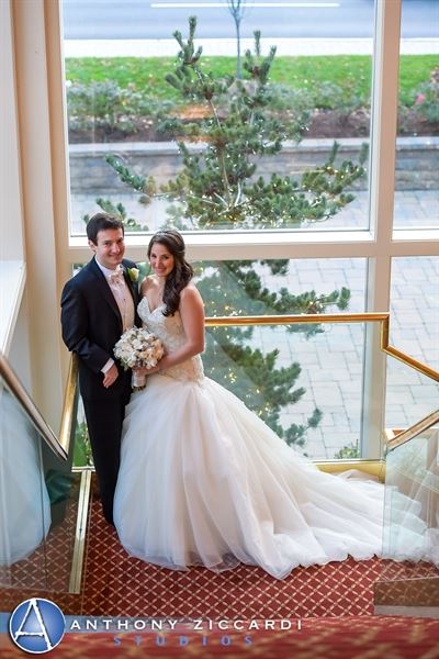 Smiling Through Chaos Event and Wedding Planning